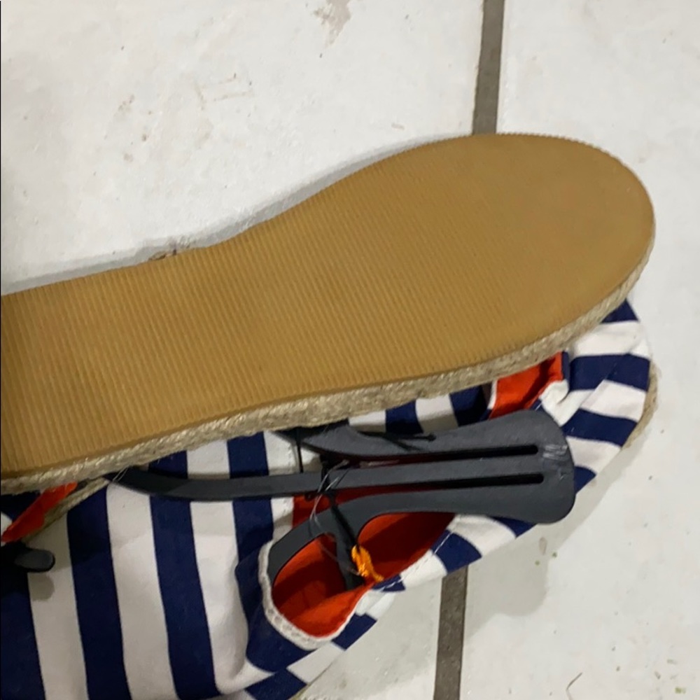 Striped espadrilles - Picture 3 of 4